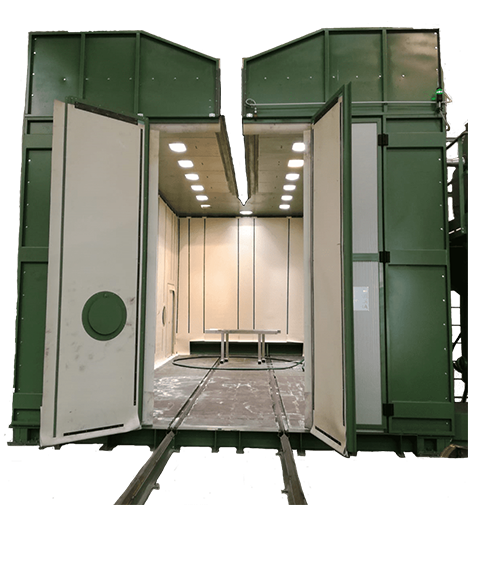 Interno camera di sabbiatura FEVI con rivestimento in gomma e illuminazione LED